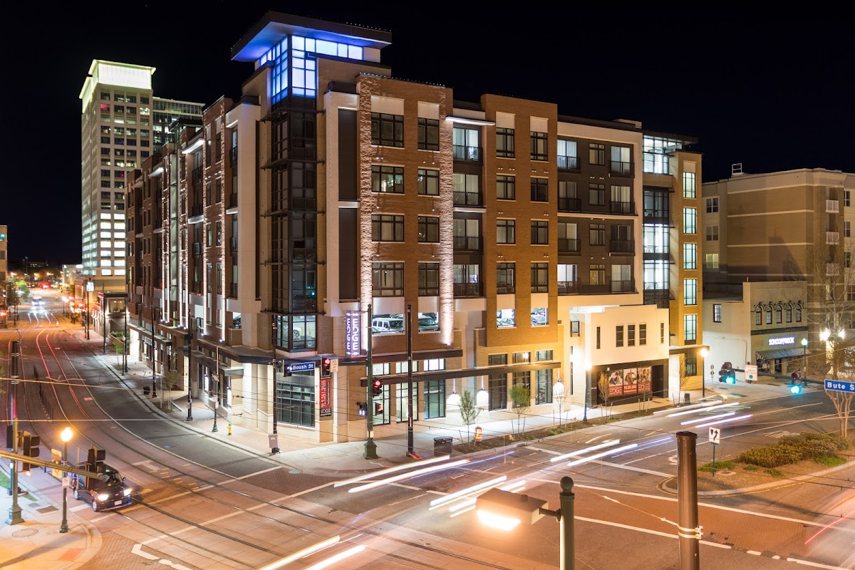 Attain Downtown apartments in Norfolk VA