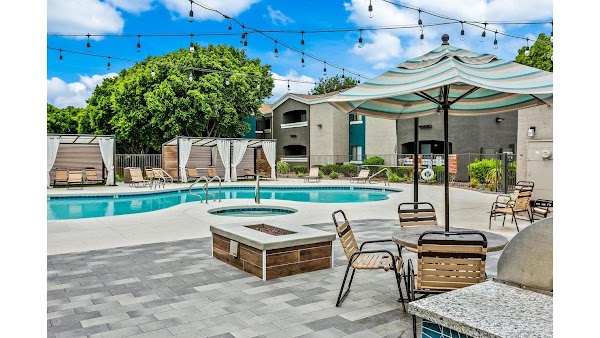 Morada Rise apartments in Glendale AZ