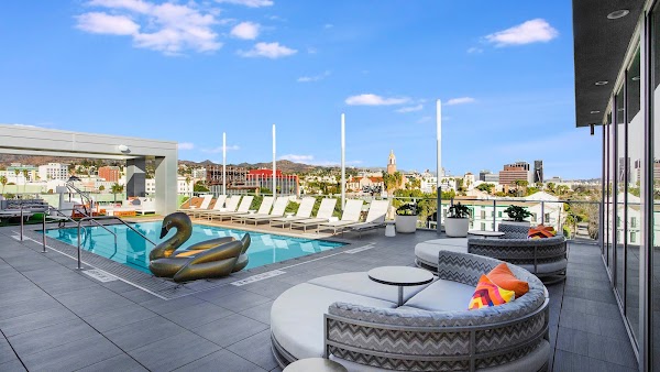 The Highland apartments in Los Angeles CA