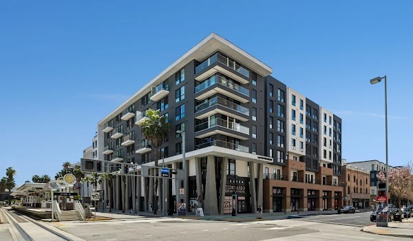 Aster apartments in Long Beach CA