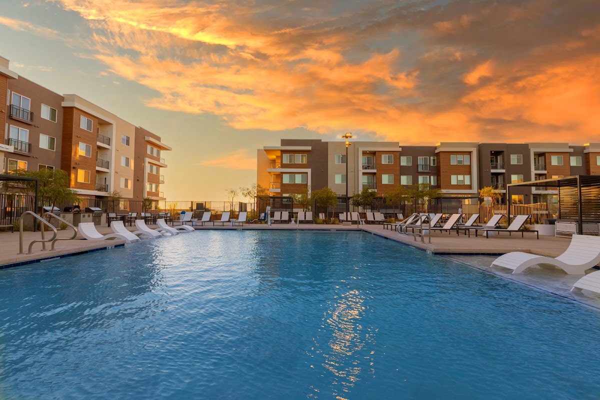 Element 12 at Cadence apartments in Henderson NV