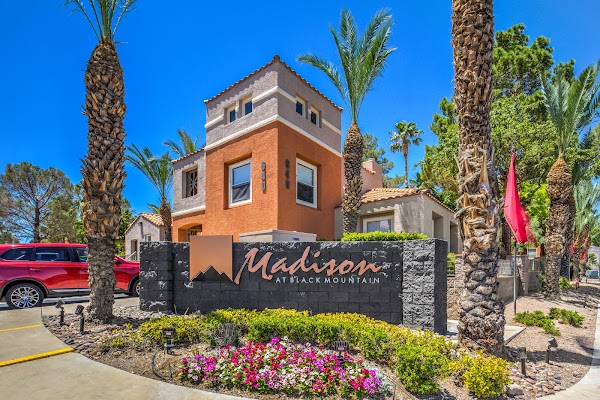 Madison at Black Mountain apartments in Henderson NV