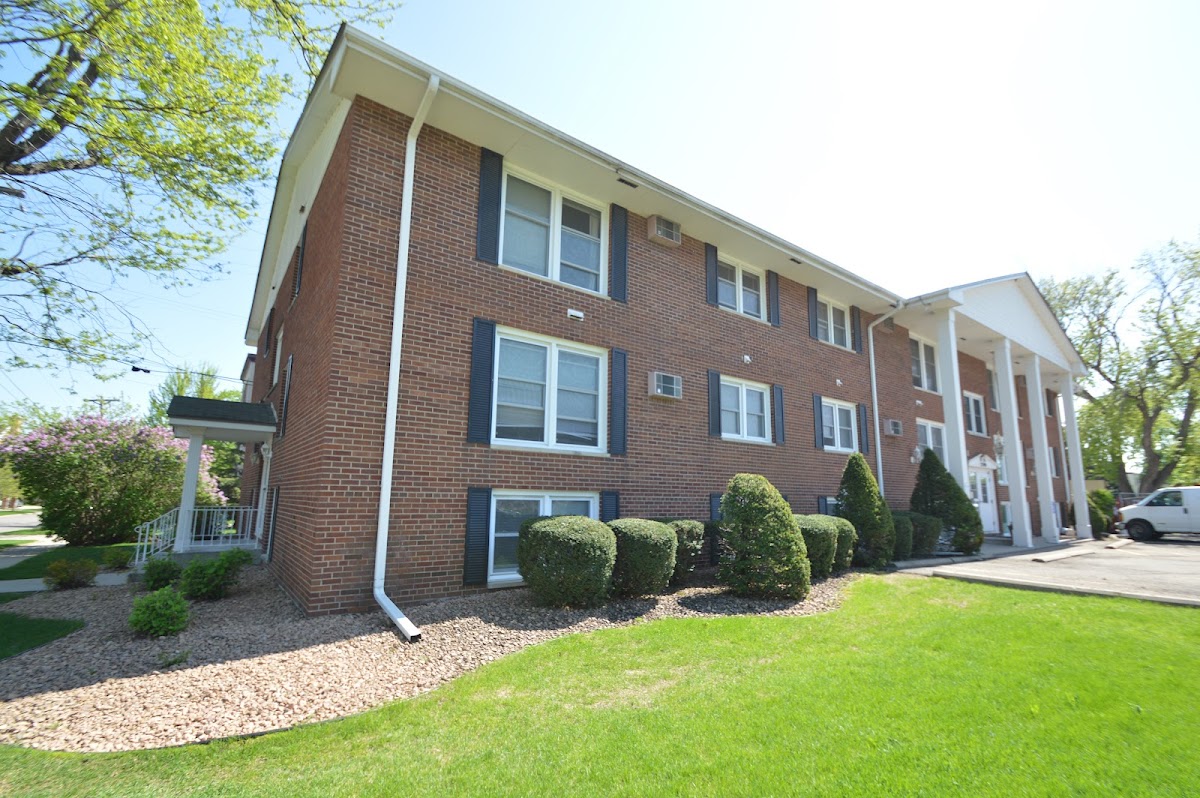 Marjon Terrace apartments in ST Paul MN
