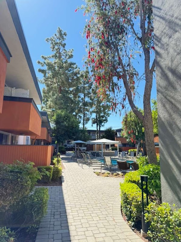 AVA Burbank apartments in Los Angeles CA