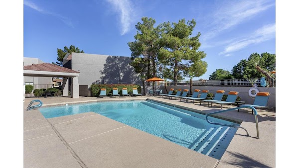 Paseo 51 apartments in Glendale AZ
