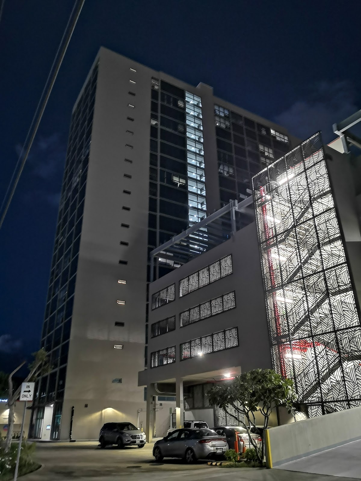 Hale Kalele Apartments apartments in Honolulu HI