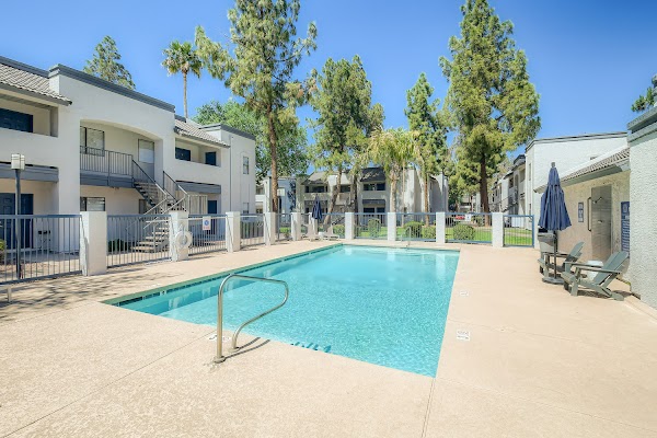 Rise Broadway apartments in Mesa AZ