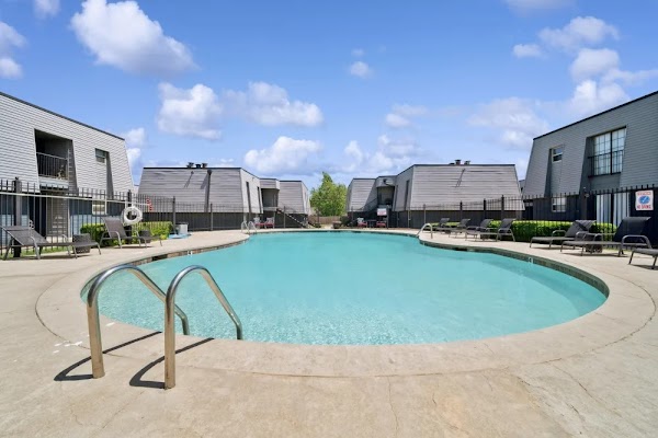 Vintage at 50th apartments in Oklahoma City OK