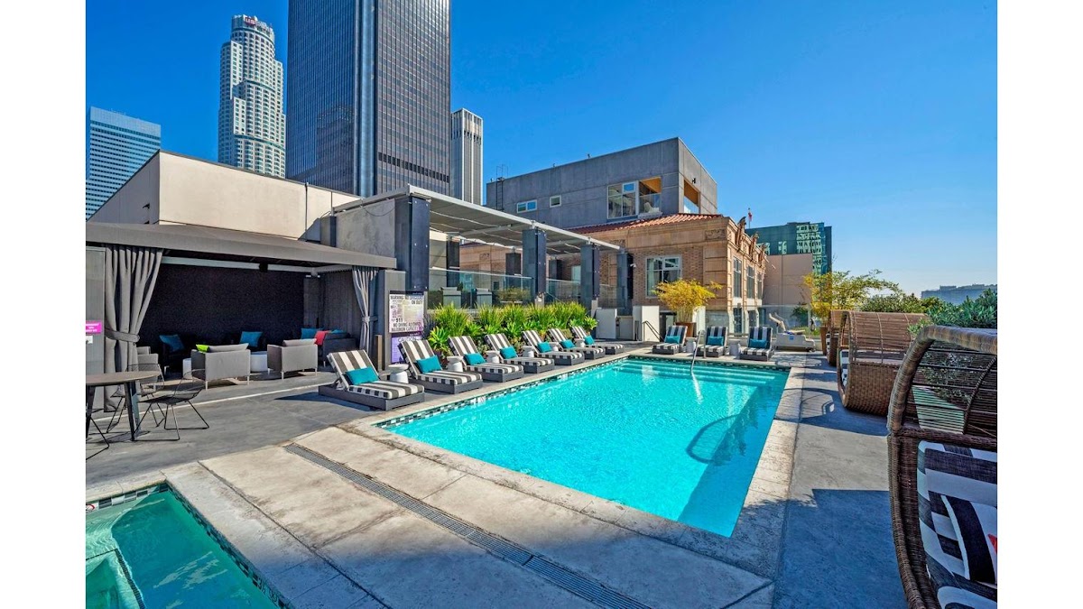 Roosevelt Lofts apartments in Los Angeles CA