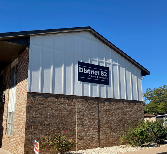 District 52 Apartments apartments in San Angelo, TX