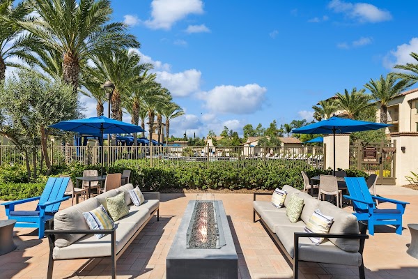 AMLI Spanish Hills apartments in Camarillo, CA
