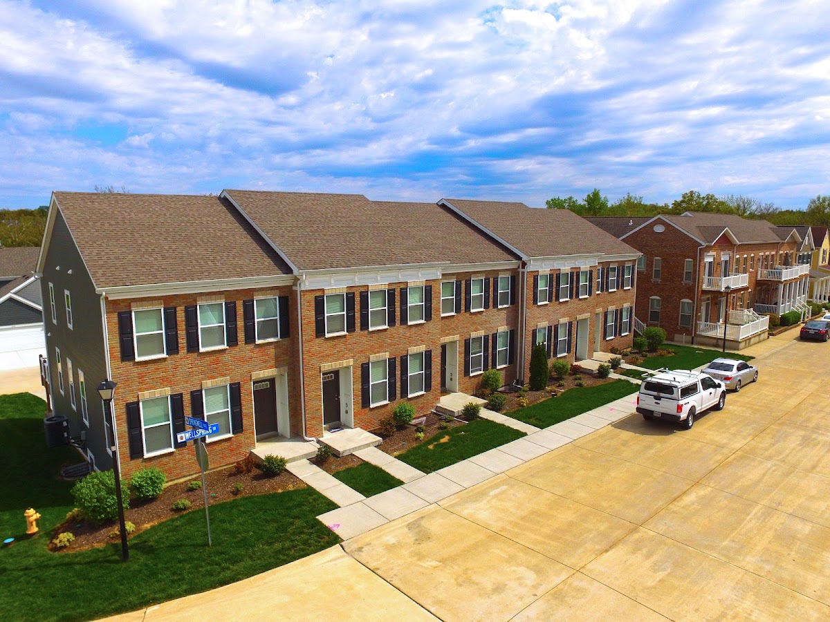 Springwell Village Townhomes apartments in St Charles, MO
