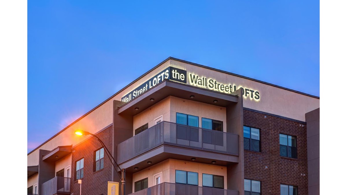 The Wall Street Lofts apartments in Midland, TX