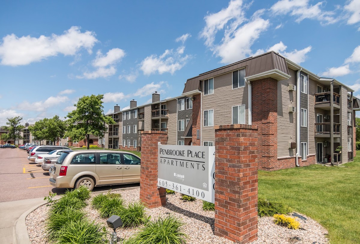 Penbrooke Place apartments in Sioux Falls, SD