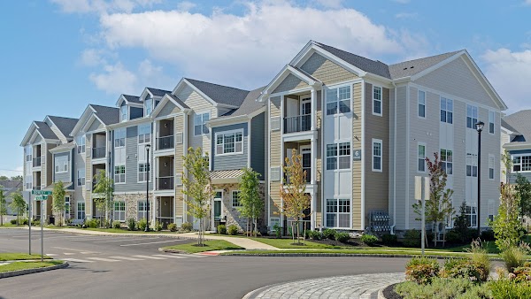 The Reserve at Crosswicks apartments in Trenton, NJ