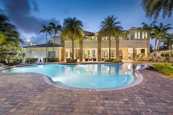 Avalon Toscana apartments in Coral Springs, FL