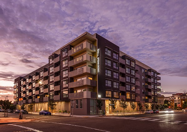 Bell Uptown District Apartments apartments in Oakland, CA