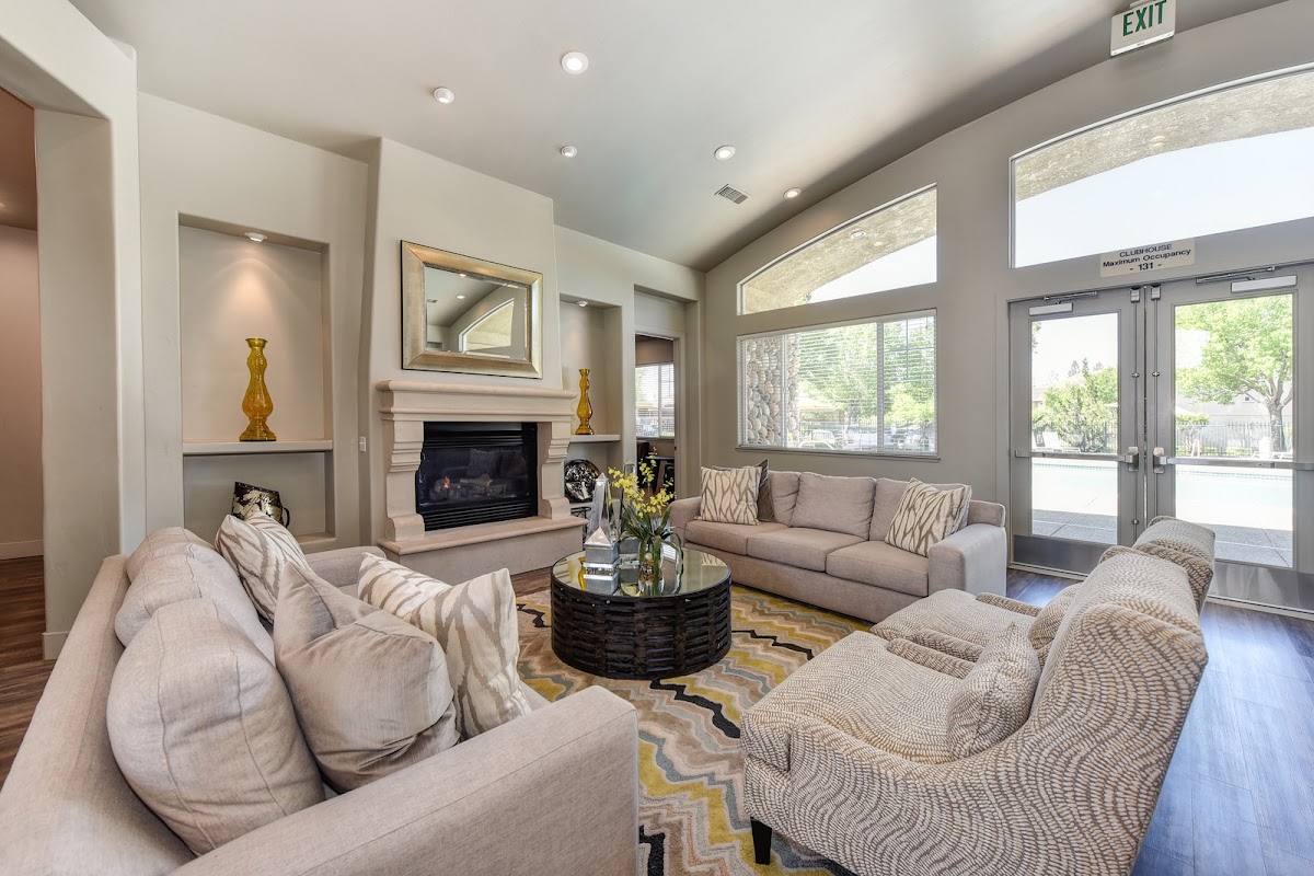 Emerald Pointe Apartments apartments in Rocklin, CA