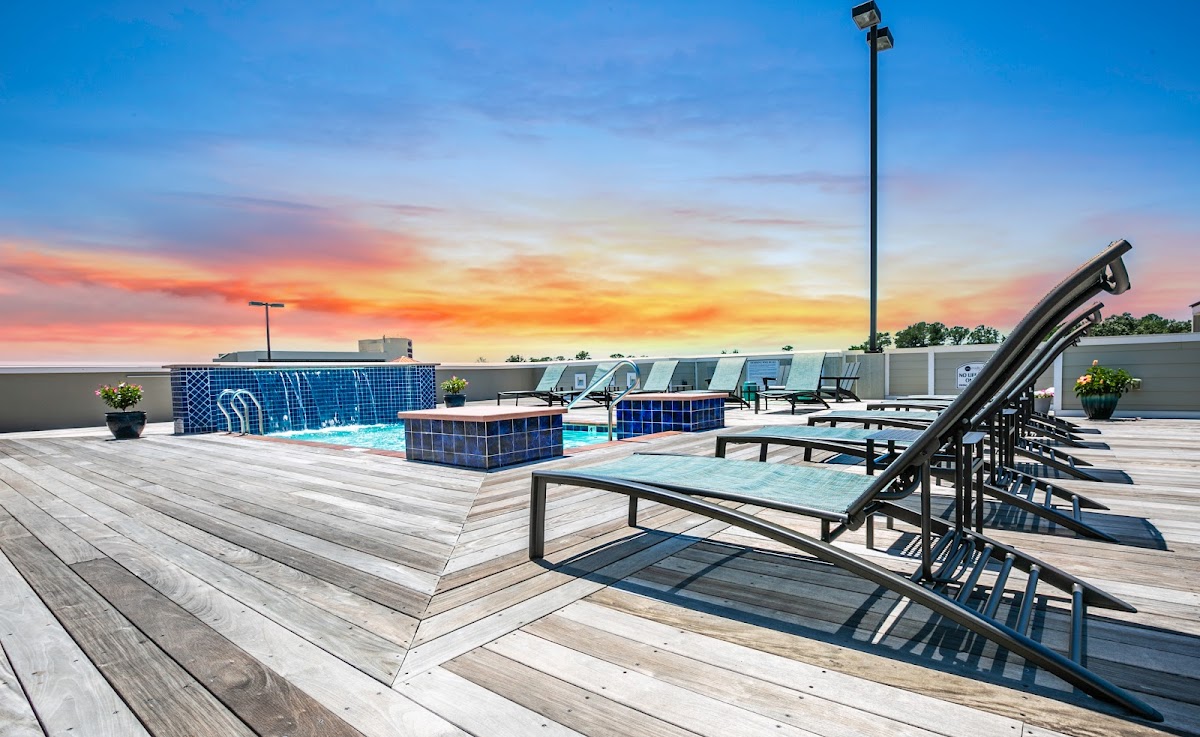 Midtown At Town Center Apartments apartments in Virginia Beach, VA