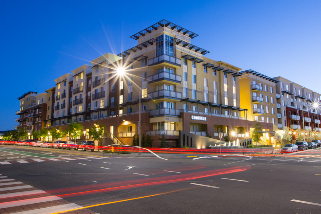 Connolly Station Apartments apartments in Pleasanton, CA
