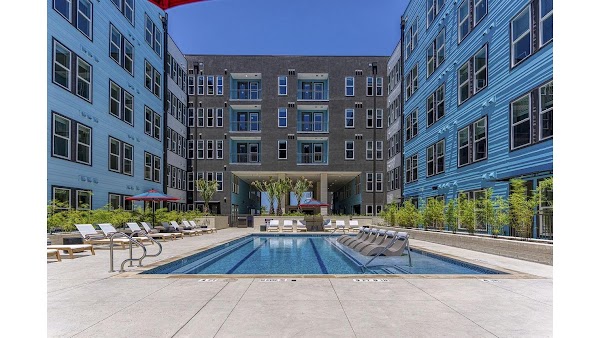 Alexan Riverside apartments in Austin, TX