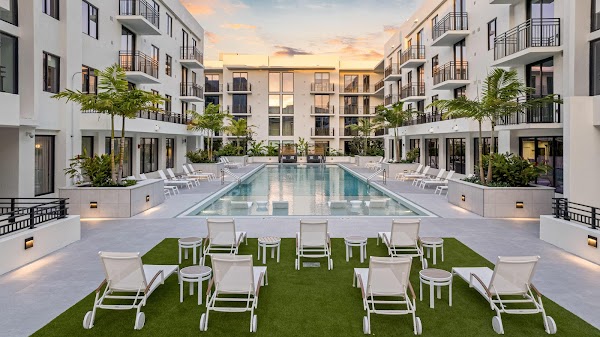 Soleste SeaSide apartments in Hollywood, FL