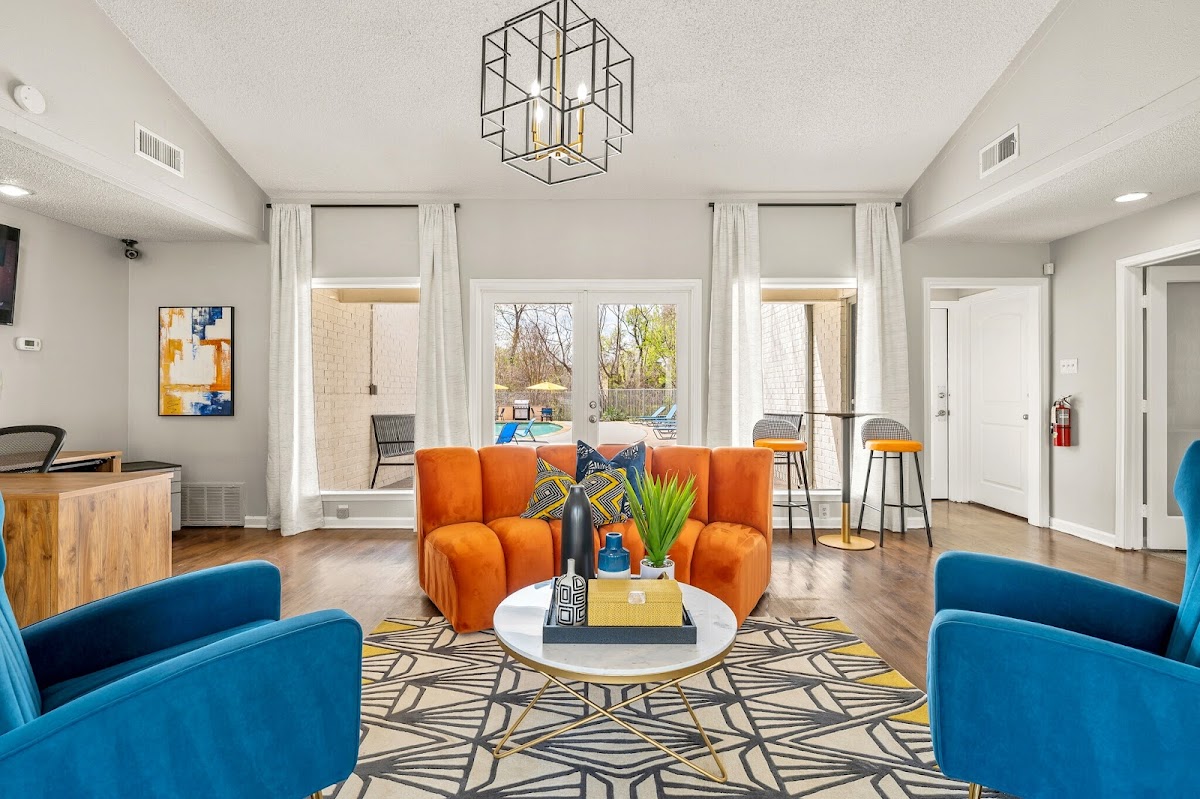 The Hudson apartments in Carrollton, TX