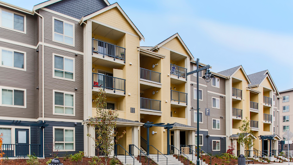 Uptown Square Apartments apartments in Federal Way, WA