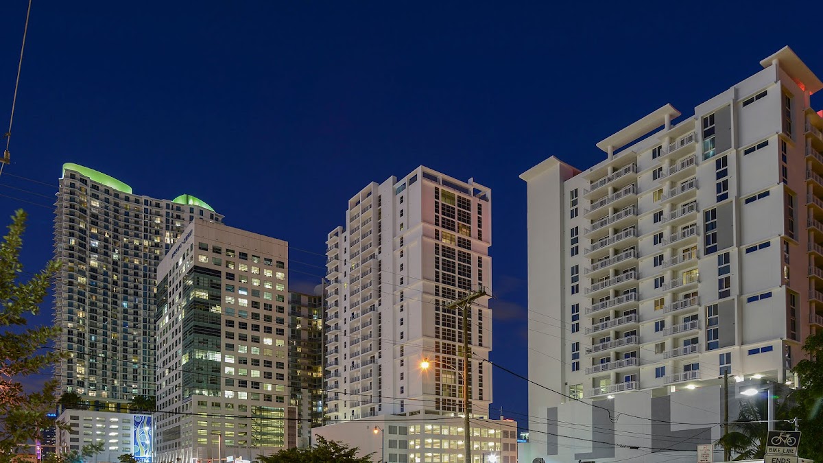 West Brickell View apartments in Miami, FL