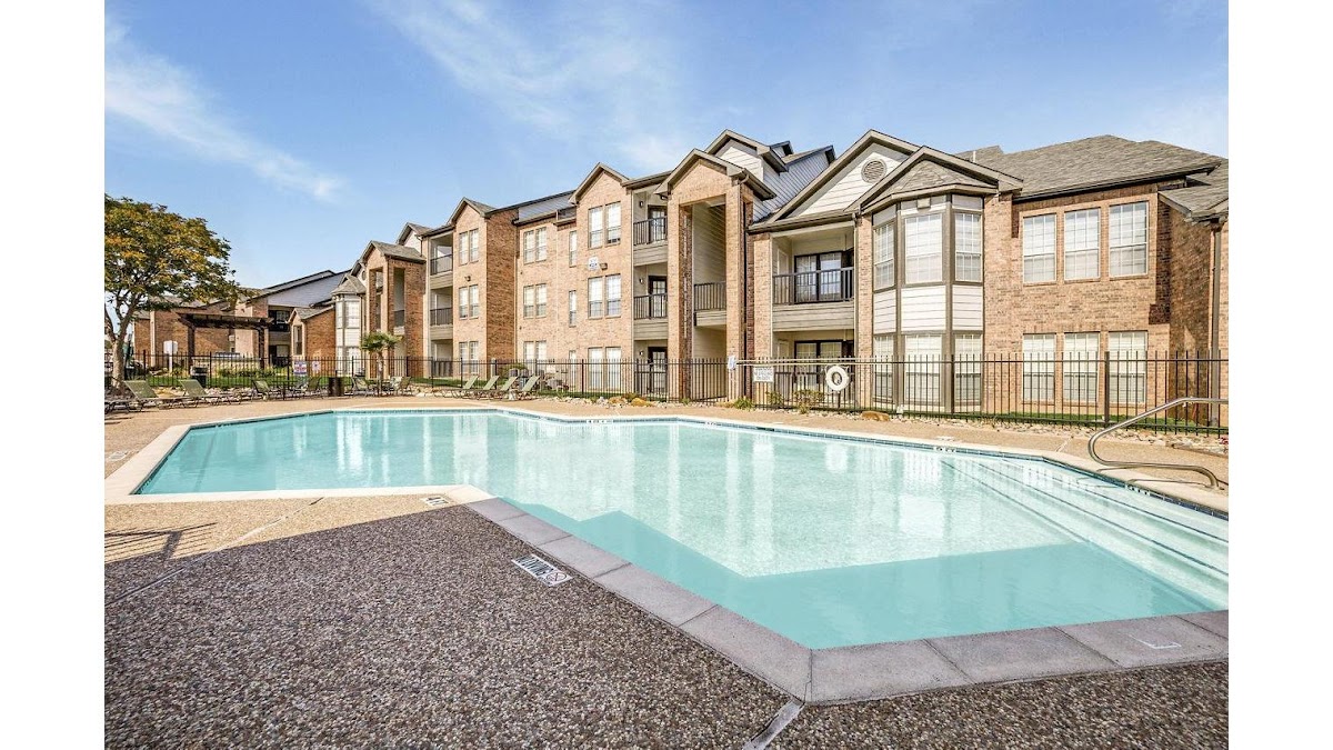 Mission Fairways apartments in Mesquite, TX