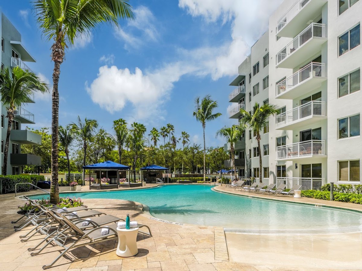 The Manor at City Place apartments in Hialeah, FL