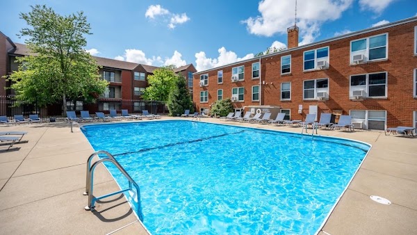 Roland Realty apartments in Champaign, IL