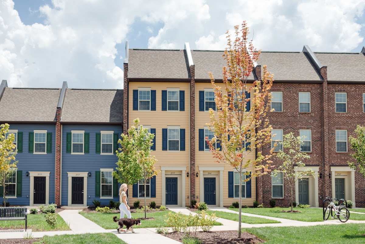 LC Murfreesboro apartments in Murfreesboro, TN