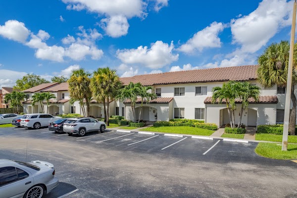 Legacy at Hialeah apartments in Hialeah, FL