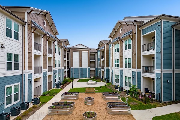 Mariposa at Scott and White Boulevard apartments in Temple, TX