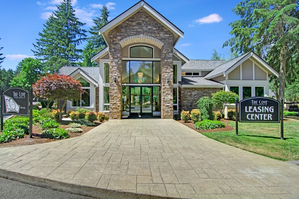 Cove Apartment Homes apartments in Federal Way, WA