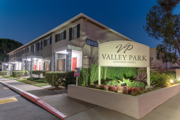 Valley Park Apartments apartments in Huntington Beach, CA
