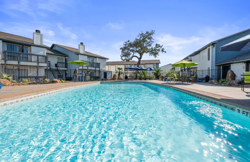 The Halston apartments in Bryan, TX