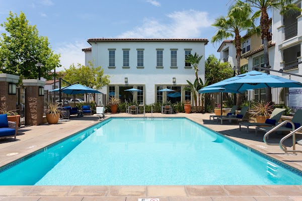 Miro apartments in Downey, CA