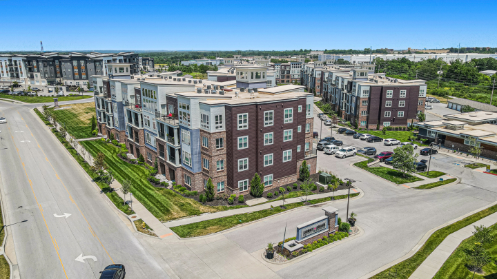 Summit Square Apartments apartments in Lee S Summit, MO