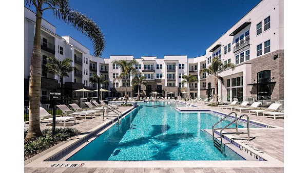 The Allen apartments in Kissimmee, FL
