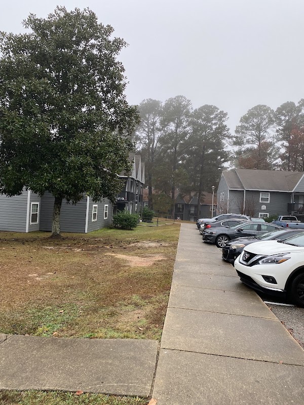 Fieldcrest apartments in Dothan, AL