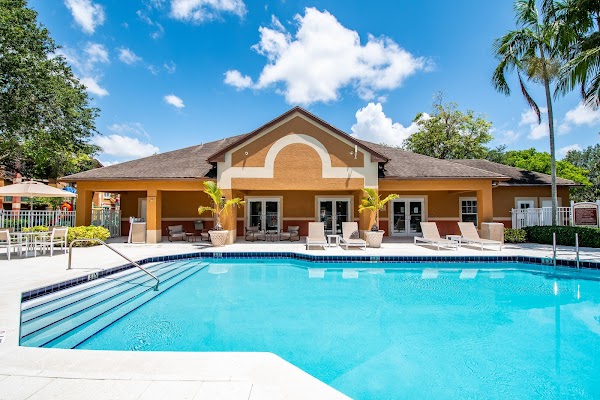 Legacy at Stirling apartments in Hollywood, FL