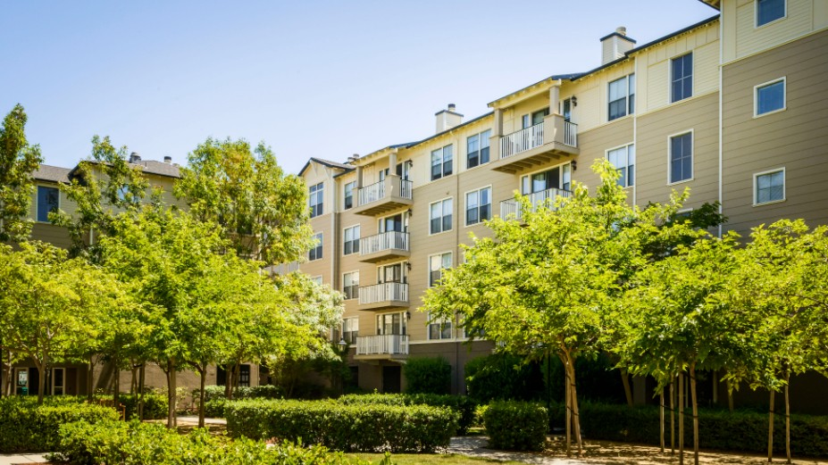 Marlin Cove Apartments apartments in San Mateo, CA