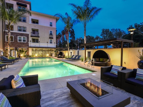 Avalon Cerritos apartments in Norwalk, CA