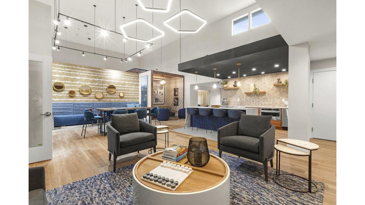 Avana Star Lake apartments in Kent, WA