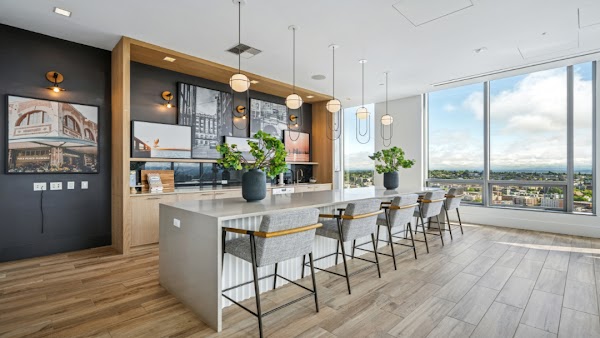 Premiere on Pine apartments in Seattle, WA