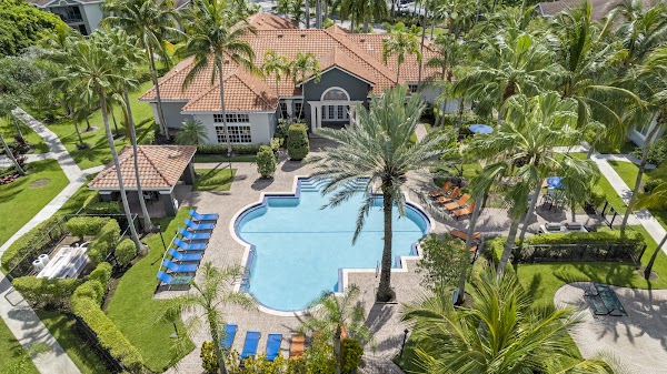 Coral Vista apartments in Coral Springs, FL