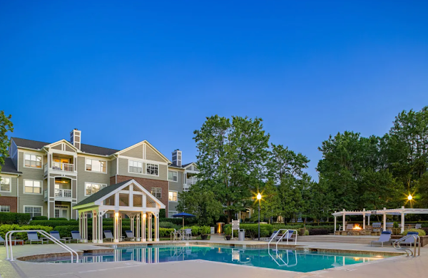 The Preserve at Ballantyne Commons apartments in Charlotte, NC