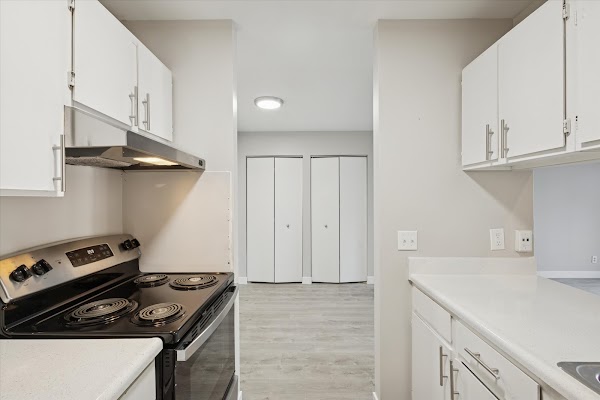 Parchment Point Townhomes & Apartments apartments in Kalamazoo, MI